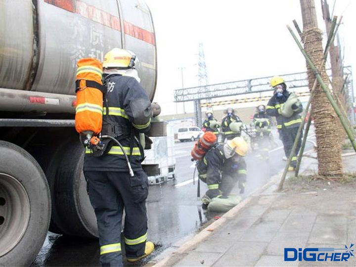 ����Ʒ��܇�¹��l�l(f��)