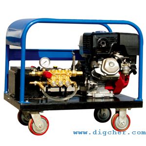 德高潔 DU 240/15GM 24Mpa汽油高壓清洗機(jī)