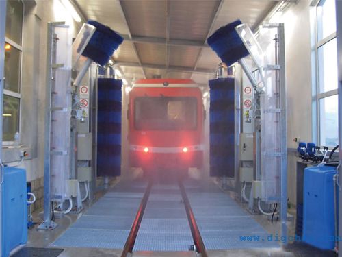 全自動(dòng)通過(guò)式洗車除冰系統(tǒng) 02(e).jpg