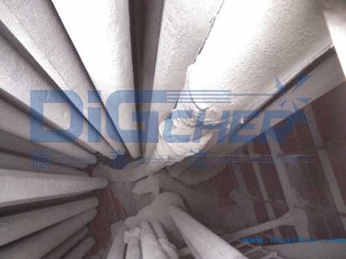 袋體表面灰塵已經(jīng)結(jié)塊糊袋